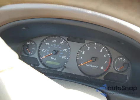 2002 Nissan Sentra Gxe z USA, uszkodzony, nr VIN 3N1CB51D82L653237